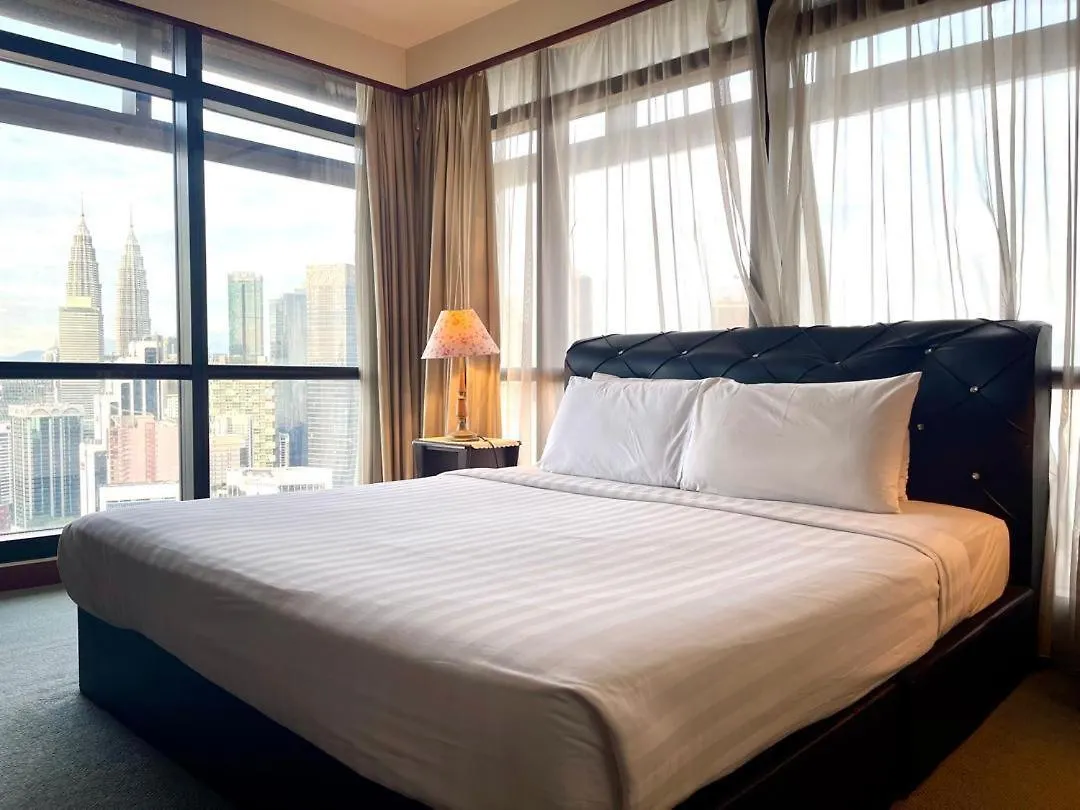 Bts Two Bedroom Apartment At Times Square location