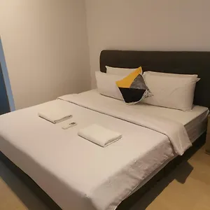  Apartment Crystal Suites At Eaton Klcc